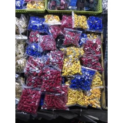 cos khuyen tron boc nhua